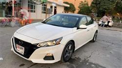 نيسان ألتيما